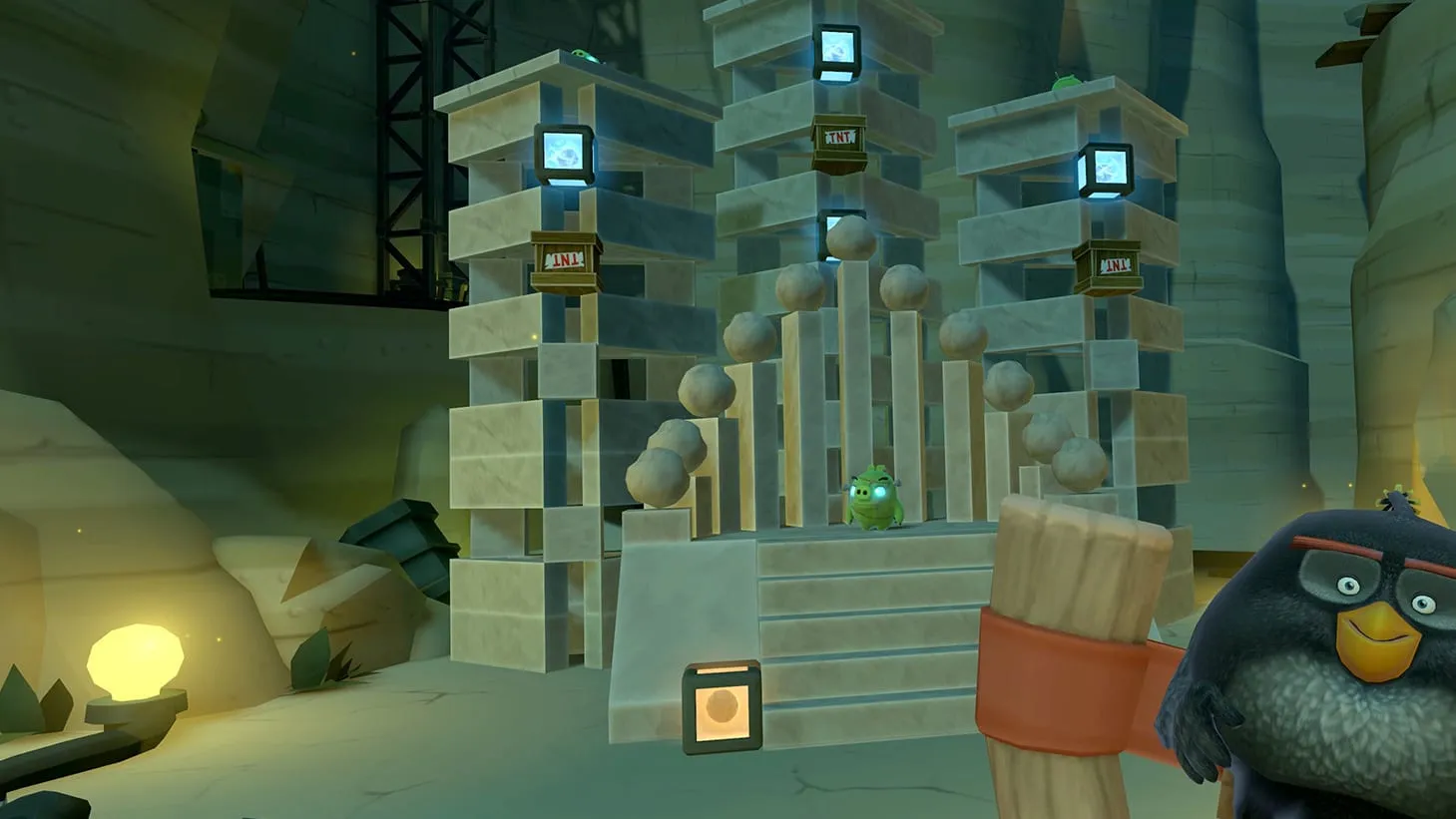 Angry Birds VR: Isle of Pigs gameplay screenshot 2